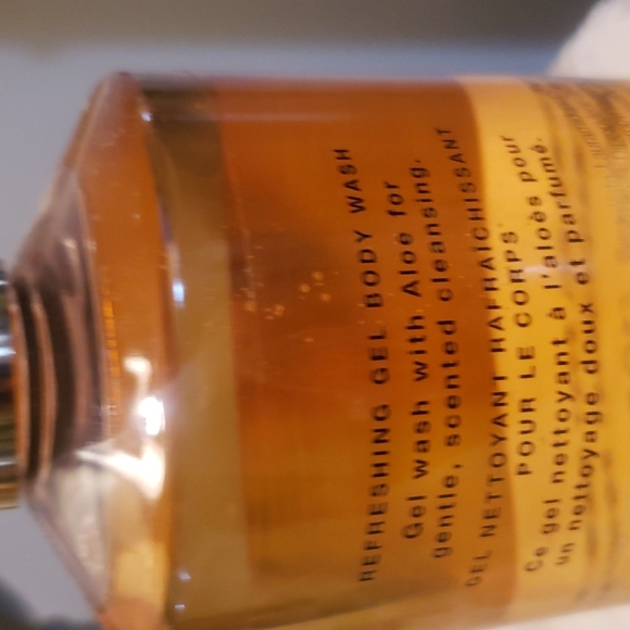 NEW DISCONTINUED Bare Vanilla shower gel Victorias Secret - Picture 4 of 4